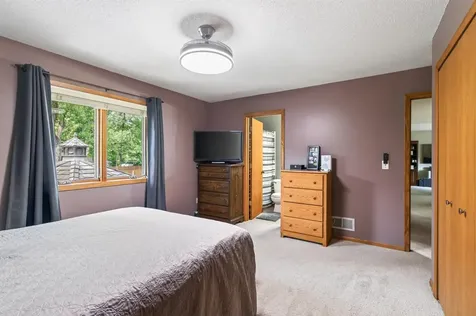 1415 Sycamore Lane N Plymouth MN 55441