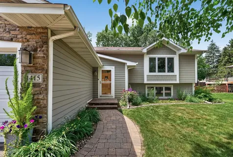 1415 Sycamore Lane N Plymouth MN 55441
