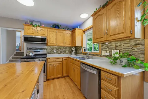 870 Hanson Drive SW Hutchinson MN 55350