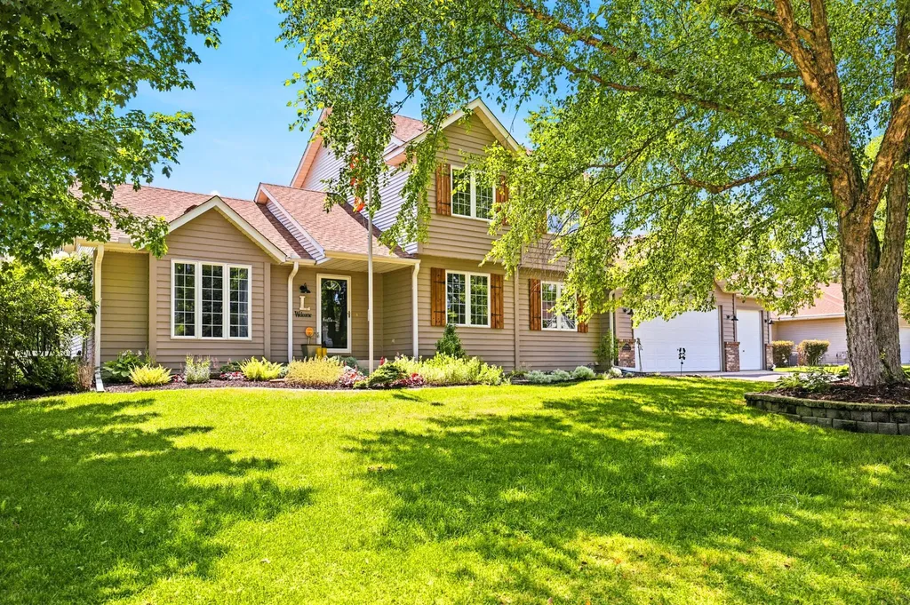 10948 203rd Street W Lakeville MN 55044