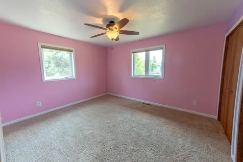 512 Pinetree Drive Perham MN 56573