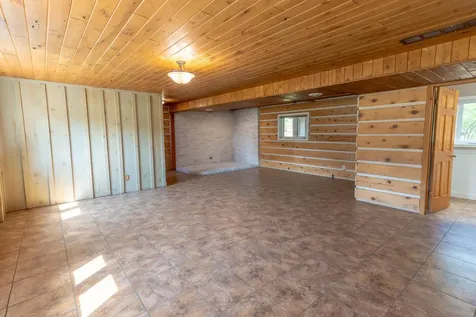 512 Pinetree Drive Perham MN 56573