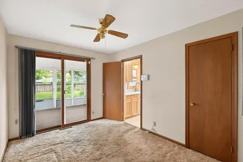 10475 6th Street NE Blaine MN 55434