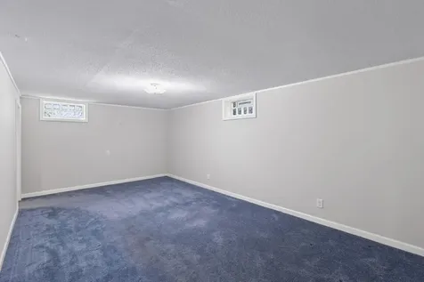 10475 6th Street NE Blaine MN 55434