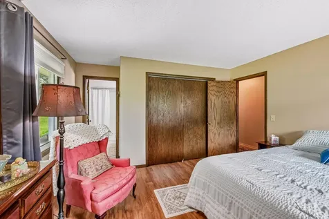 163 Upper Lea Lane Long Lake MN 55356