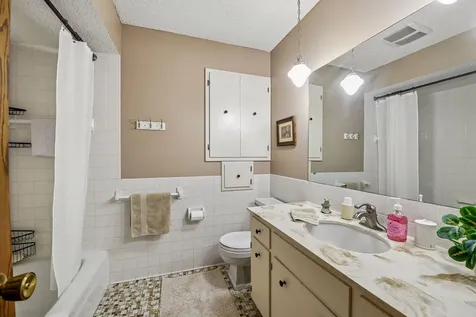 163 Upper Lea Lane Long Lake MN 55356