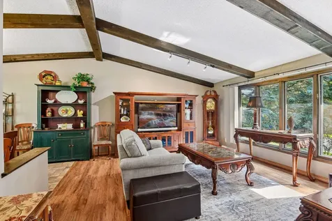163 Upper Lea Lane Long Lake MN 55356