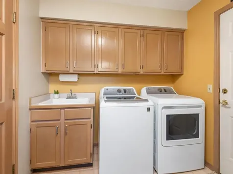 8401 Passfield Turn Maple Grove MN 55311