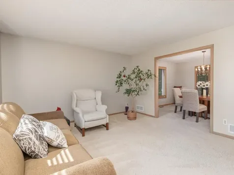 8401 Passfield Turn Maple Grove MN 55311