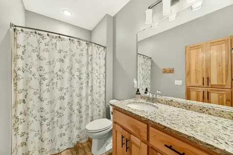 562 15th Avenue NE Byron MN 55920