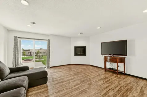 562 15th Avenue NE Byron MN 55920