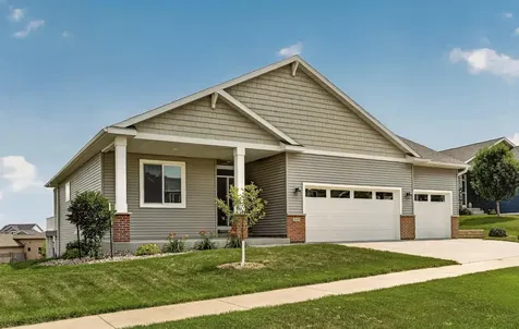 562 15th Avenue NE Byron MN 55920