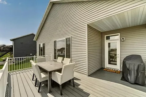 562 15th Avenue NE Byron MN 55920
