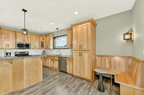 562 15th Avenue NE Byron MN 55920