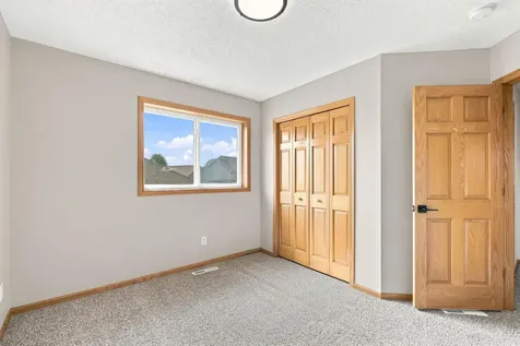 10396 Karston Avenue NE Albertville MN 55301
