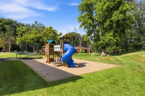 396 Maple Lane SE New Prague MN 56071
