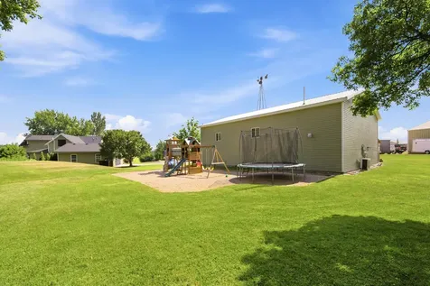 396 Maple Lane SE New Prague MN 56071