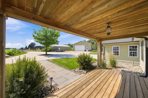 396 Maple Lane SE New Prague MN 56071