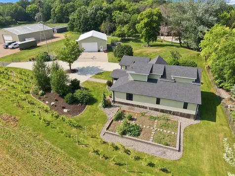 396 Maple Lane SE New Prague MN 56071