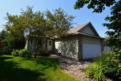 7119 48th Street N Oakdale MN 55128