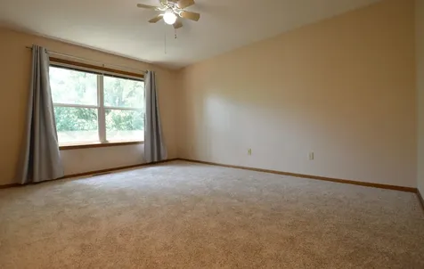 7119 48th Street N Oakdale MN 55128