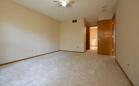 7119 48th Street N Oakdale MN 55128