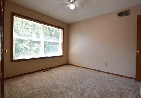 7119 48th Street N Oakdale MN 55128