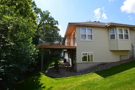 7119 48th Street N Oakdale MN 55128