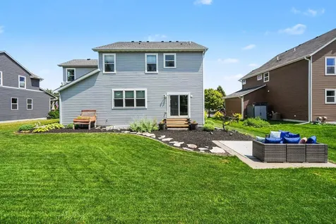 1834 Spring Creek Drive Carver MN 55315