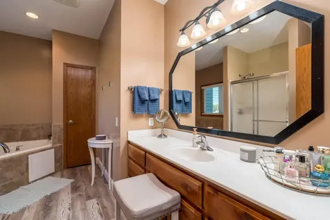 301 7th Street NW New Richland MN 56072