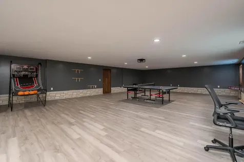 301 7th Street NW New Richland MN 56072