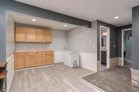301 7th Street NW New Richland MN 56072