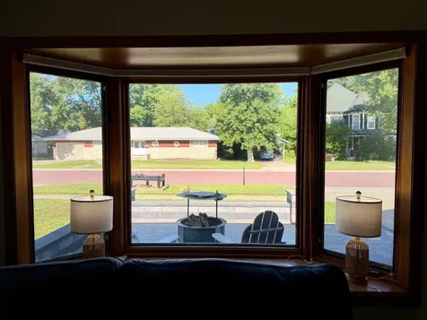 1153 5th Avenue Windom MN 56101