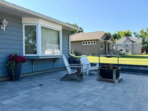 1153 5th Avenue Windom MN 56101