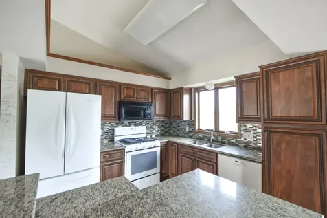 1002 W 2nd Street Zumbrota MN 55992