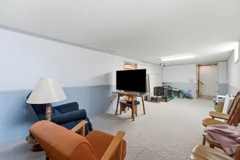 231 Excelsior Avenue S Annandale MN 55302