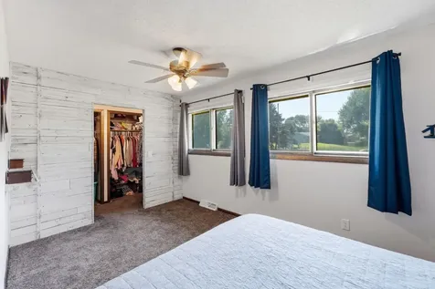 231 Excelsior Avenue S Annandale MN 55302