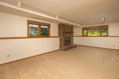2124 Washington Lane SW Rochester MN 55902