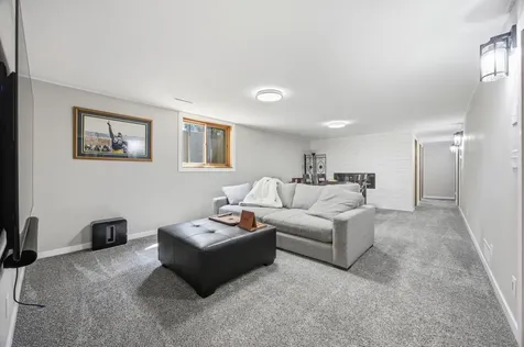 42 36th Avenue N Fargo ND 58102