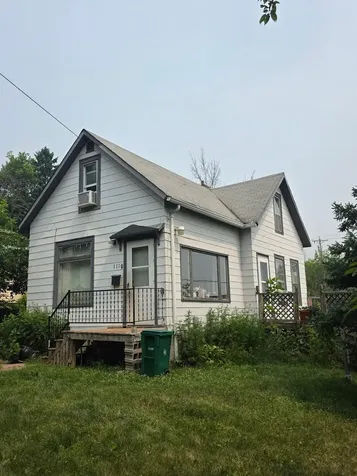 1110 N 8th Avenue E Duluth MN 55805