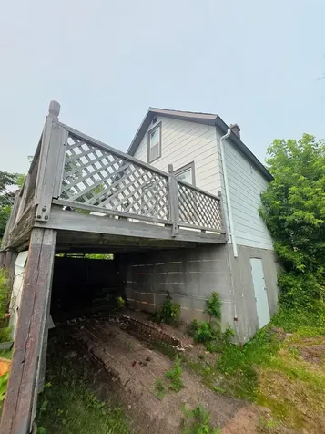 1110 N 8th Avenue E Duluth MN 55805