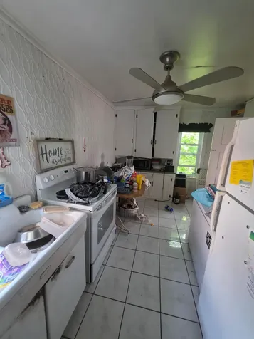 1110 N 8th Avenue E Duluth MN 55805