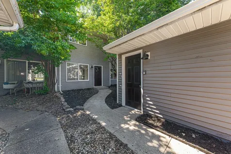 1641 Pleasant View Drive North Mankato MN 56003