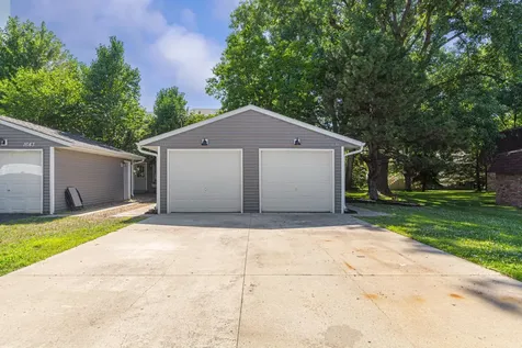 1641 Pleasant View Drive North Mankato MN 56003
