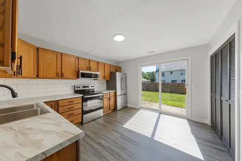 1641 Pleasant View Drive North Mankato MN 56003