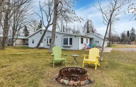 45327 Point Walk Isle MN 56342