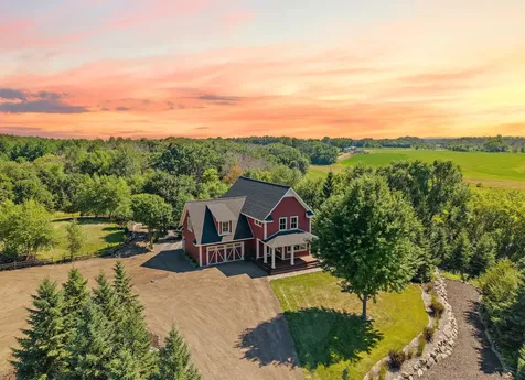 2786 44th Street W Webster MN 55088