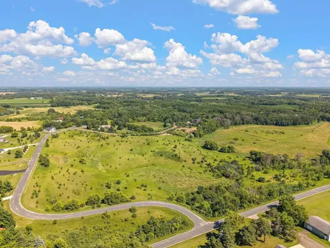 2786 44th Street W Webster MN 55088