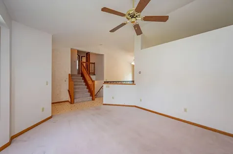 19 La Mar Court North Mankato MN 56003