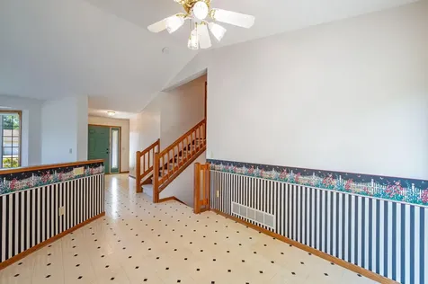 19 La Mar Court North Mankato MN 56003